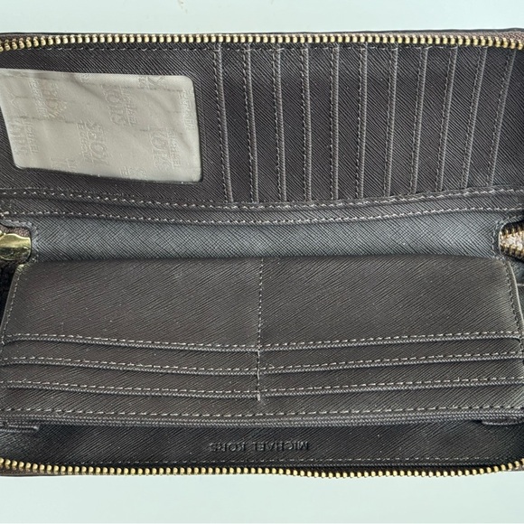 Michael Kors Snakeskin Wallet - Picture 5 of 7